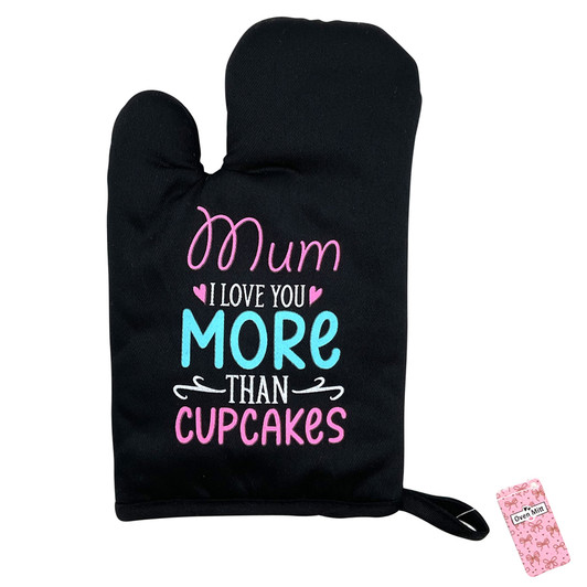 MD2667 Oven Mitt

$2.90 plus GST

When things are too hot to handle, reach for our Oven Mitt!  Super cute and pairs perfectly with our Apron.  Product measures 16 x 26 x 3cm.  New design.

Product Info: a black oven mitt with aqua, pink and white logo that says “Mum I Love You More Than Cupcakes”.