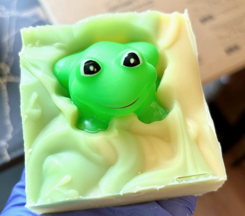 Froggy kids soap