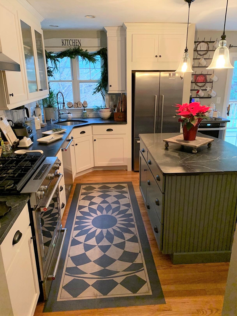 Pura Vida customer use of We're all mad here vinyl floor cloth used in a kitchen 