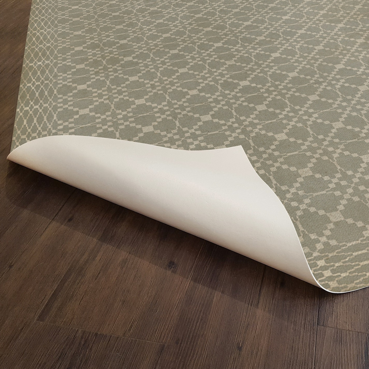 Woven Rockingham - vinyl floor cloth underside 