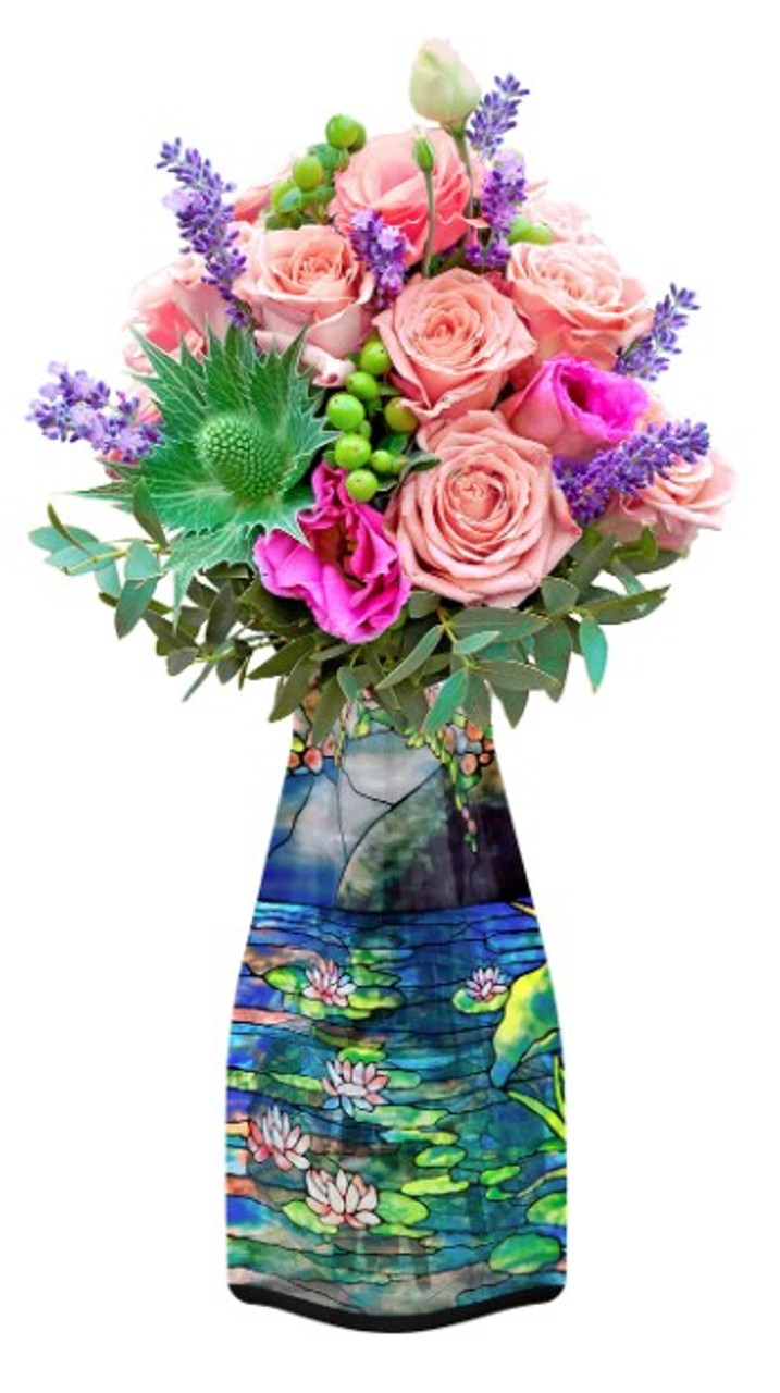 Louis C. Tiffany Mellon House Waterlilies expandable vase