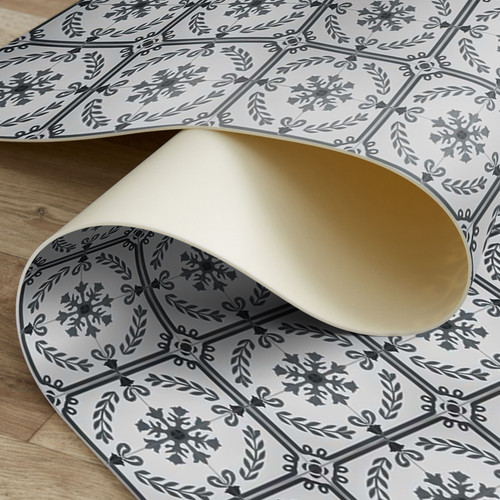 Zeus_G black vinyl floor rug