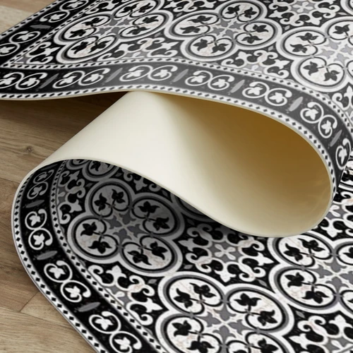 Pinta Black vinyl floor mat rug