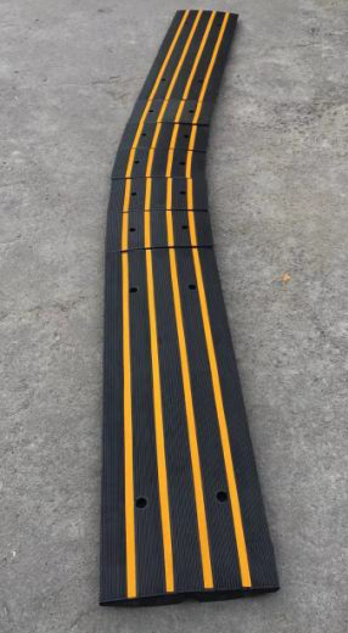 Curved Driveway Curb Ramps Pyle PCRBDR24 Curb Garage Rubber Driveway