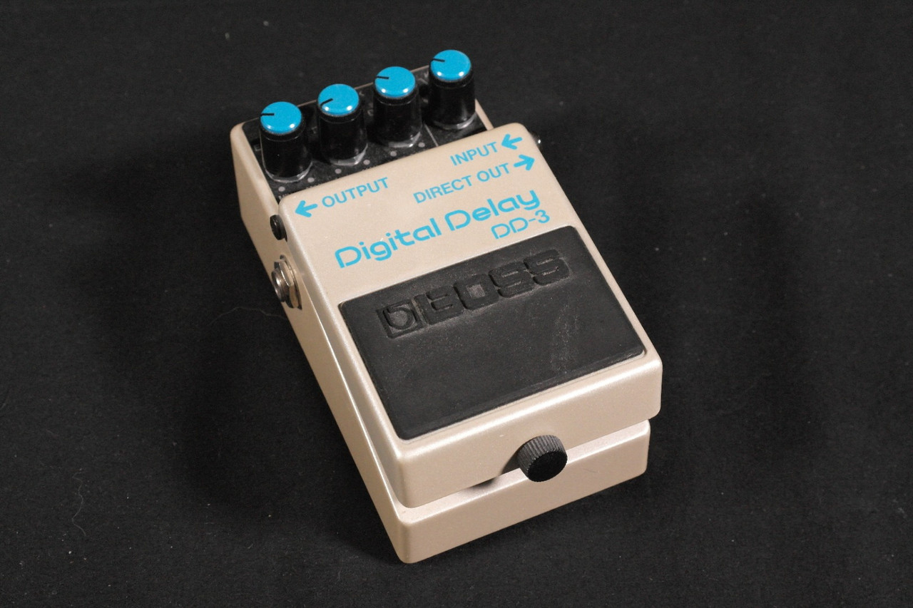 Boss DD3 Digital delay Japan w/ Box - Tundra Music INC Vintage