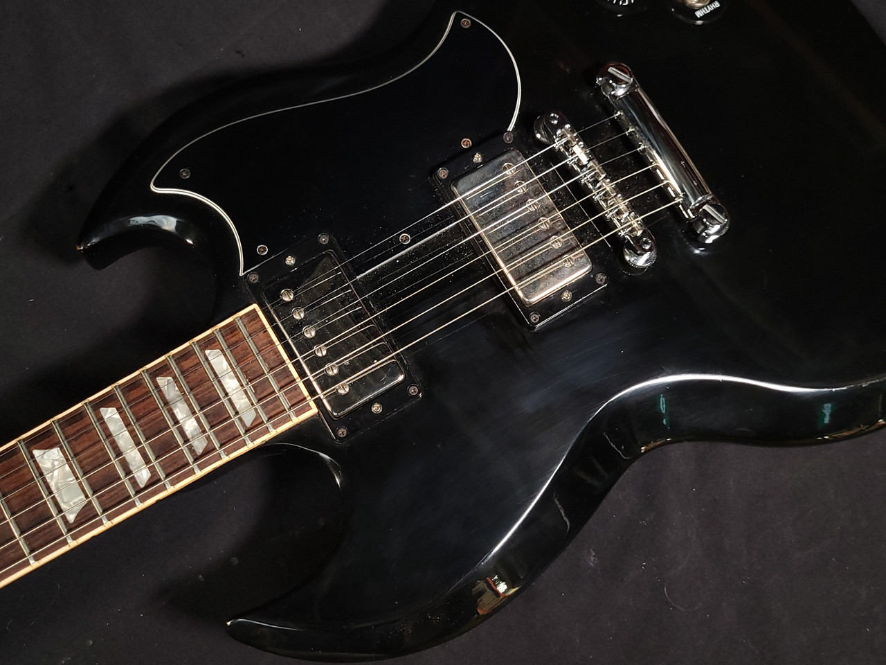 Pre-Owned 1990 Gibson SG Standard Black (W0314) - Tundra Music INC