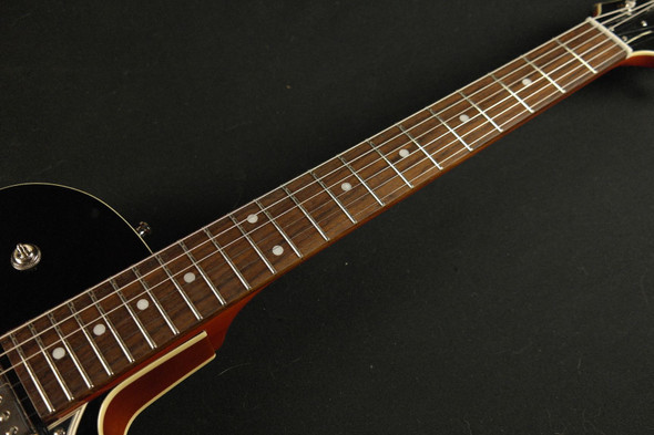 Godin Montreal Premiere - Thin-line High-Gloss - Semi-Hollow Body - Sunburst Includes VBGMTL Gig Bag (171) Godin Montreal Premiere - Thin-line High-Gloss - Semi-Hollow Body - Sunburst Includes VBGMTL Gig Bag (171)