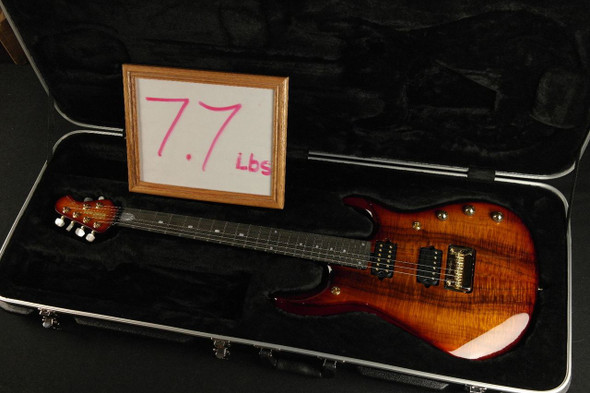 Ernie Ball Music Man 2004 Stingray Bass Red - Tundra Music INC