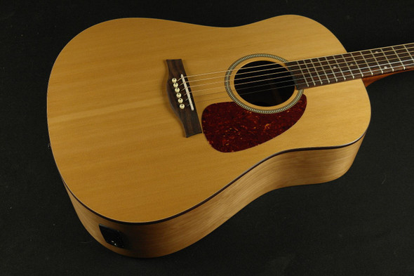 Seagull S6 CLassic Acoustic with B-Band M-450T 041237 (369) Discontinued