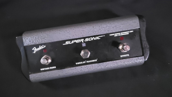 Fender Super Sonic 3 Way Footswitch (W)