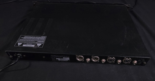 Roland SN550 Digital Noise Eliminator. Made in Japan ZF62145 With Europlug Type C