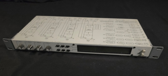 (R12) Peavey QFX 4 X 4 W/O Four Channel Multi Effects Processor (W174)
