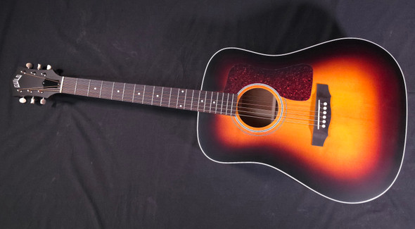 (G30) Guild D40 Antique Burst (W917)
