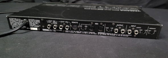 (R51) Yamaha FX900 Simul Effects Processor (W180)   