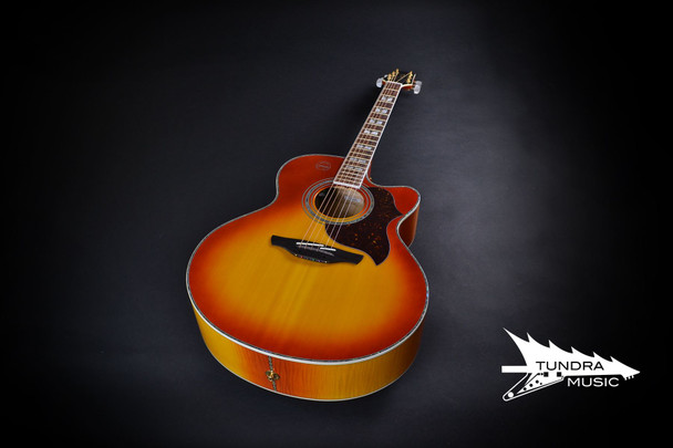 Takamine EG523CDX-HB Deluxe Acoustic/Electric Jumbo - Honey Burst (876)