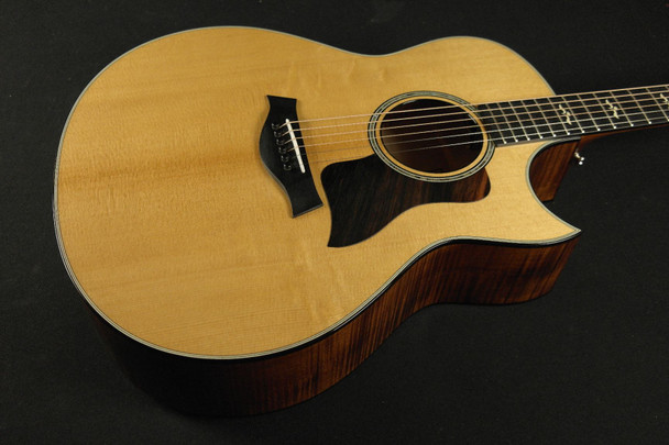 Taylor 618ce Grand Orchestra Cutaway Acoustic/Electric - Natural (071)
