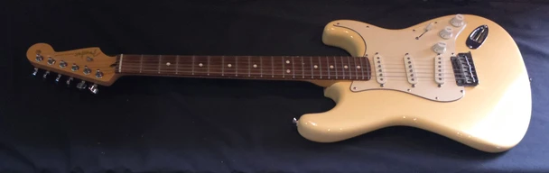(FEN56) Fender Stratocaster 60th Anniversary (W944)