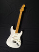 Pre-owned 2006 Fender Eric Johnson Stratocaster White Blonde (FENCX1-W240)
