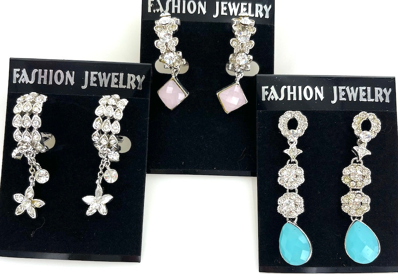 Cheap Wholesale Fashion Jewelry By The Dozen