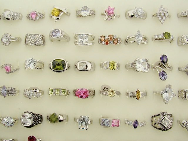 Wholesale Lot 100 Mixed Rings – Stainless Steel & Alloy – Men's & Women's Fashion Jewelry (Sizes 5.5-10)