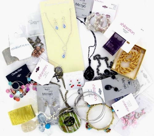 Featured image of post Buy Wholesale Jewelry To Sell : The key to buying wholesale jewelry is to source from wholesale distributors, as you won&#039;t be able to make enough profit otherwise.