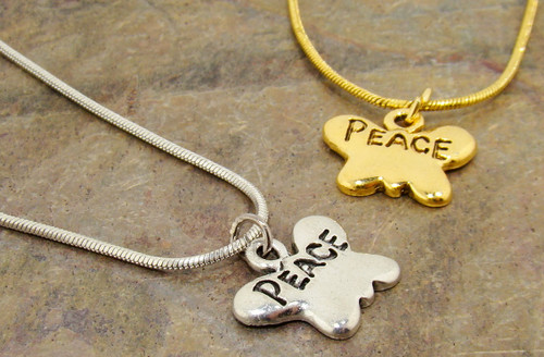 Gabby & Gia Necklace : Peace