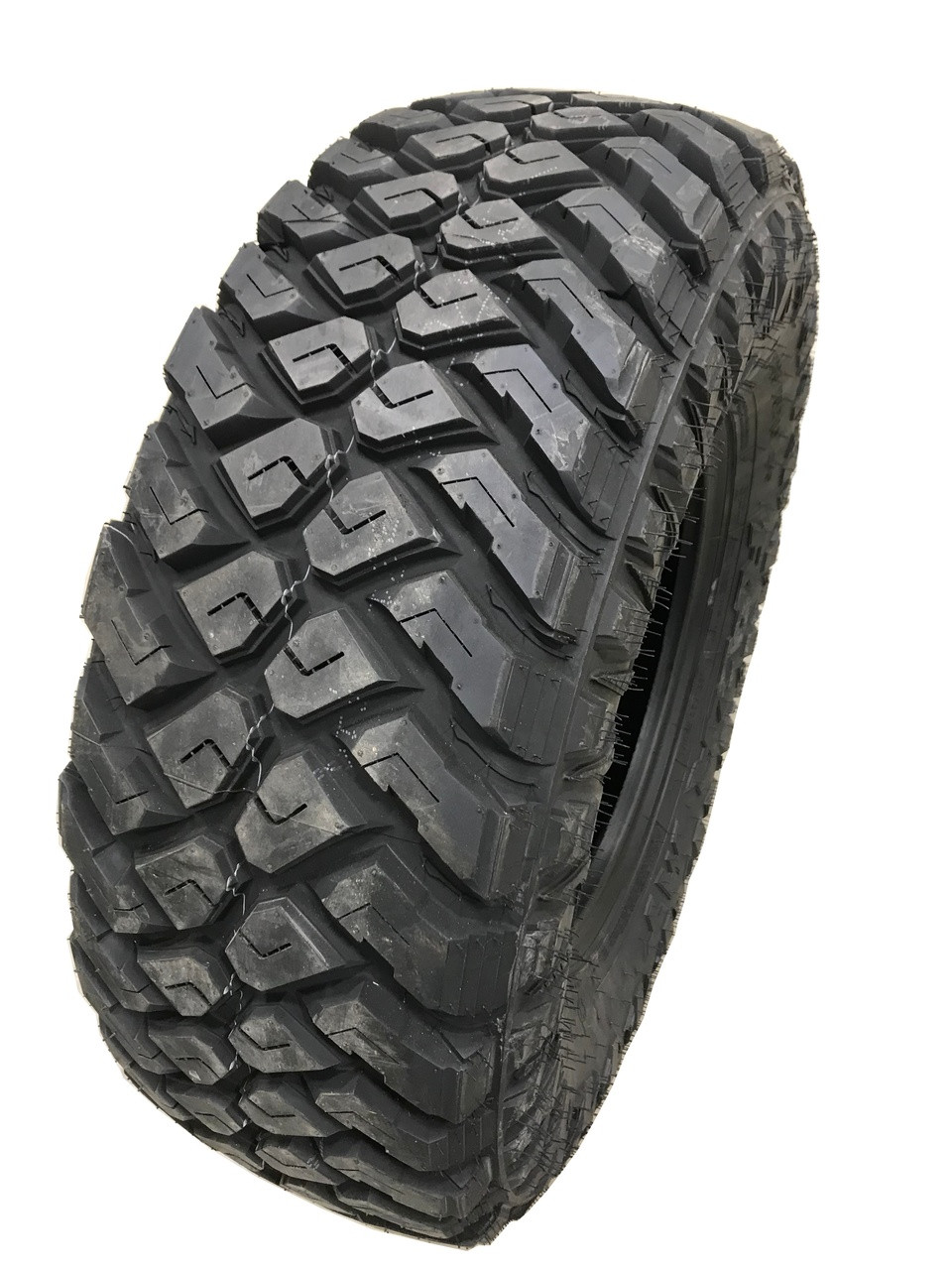 New Tire 285 75 16 Maxxis Razr MT Mud 10 Ply LT285/75R16 40,000 Mile Warranty
