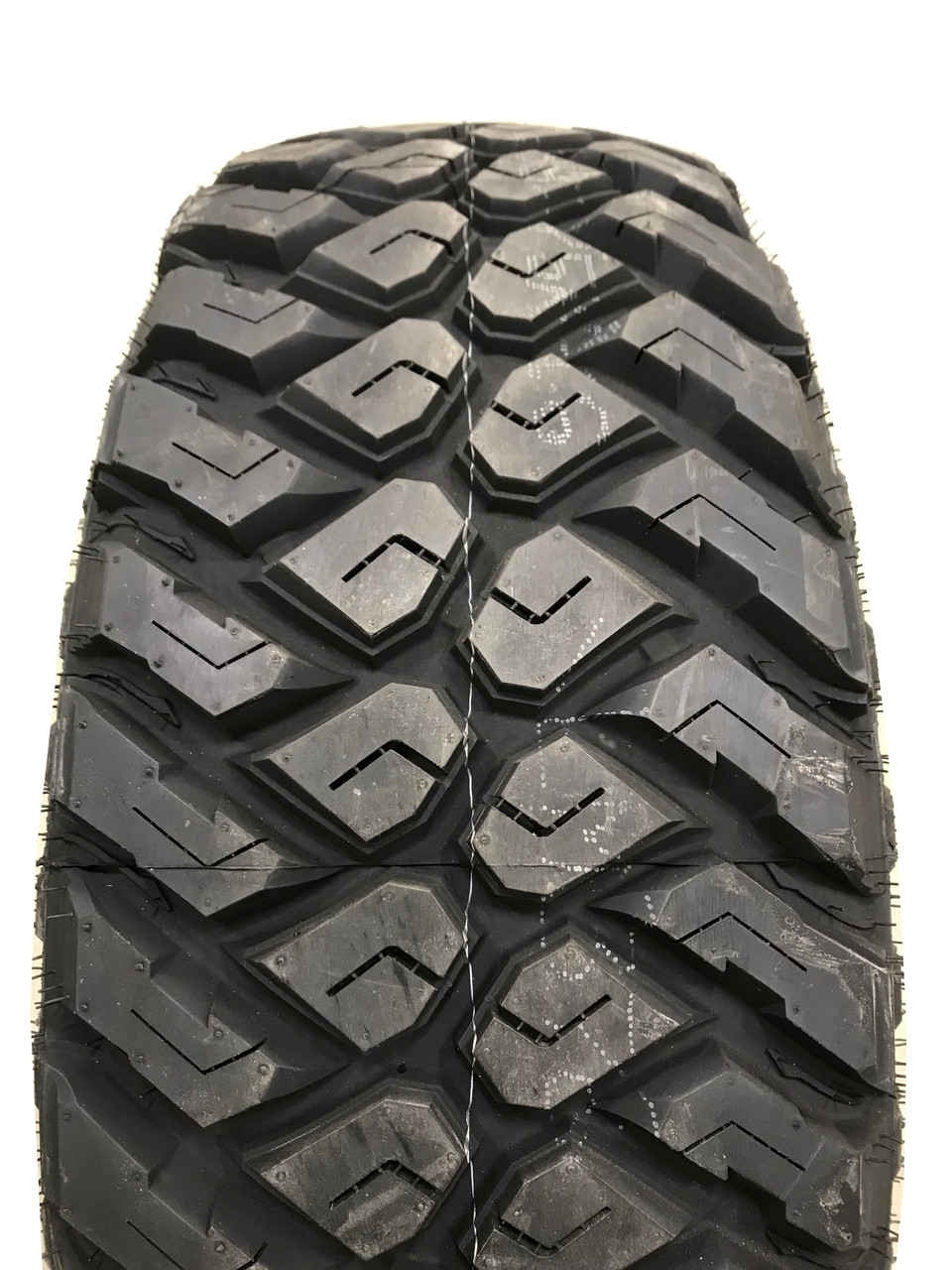 New Tire 33 12.50 20 Maxxis Razr MT Mud 12 Ply LRF LT33x12.50R20 40,000 Mile Warranty