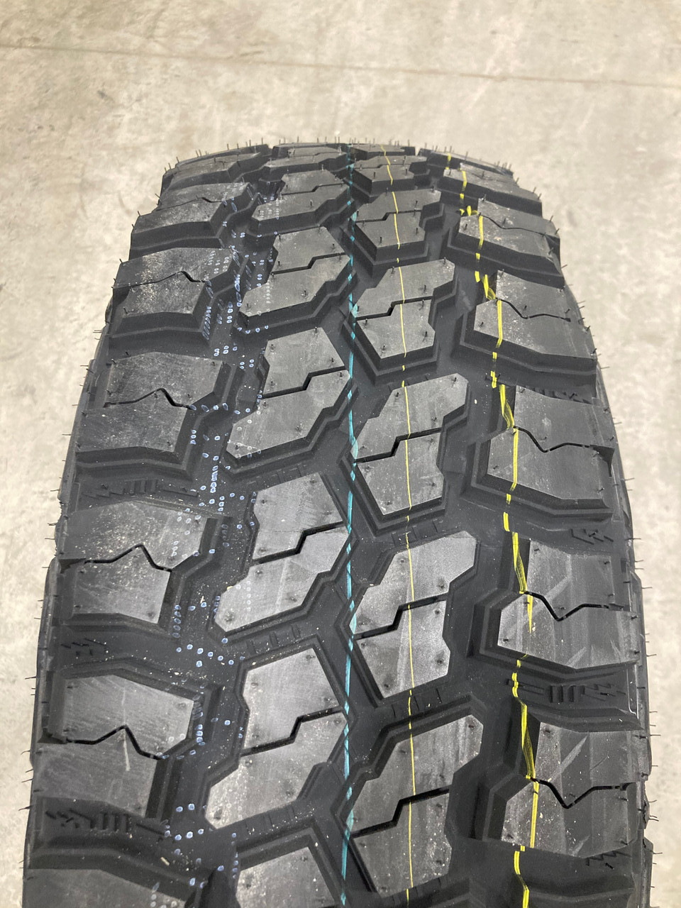 New Tire 33 12.50 20 Thunderer Trac Grip MT Mud 12 Ply LT33x12.50R20