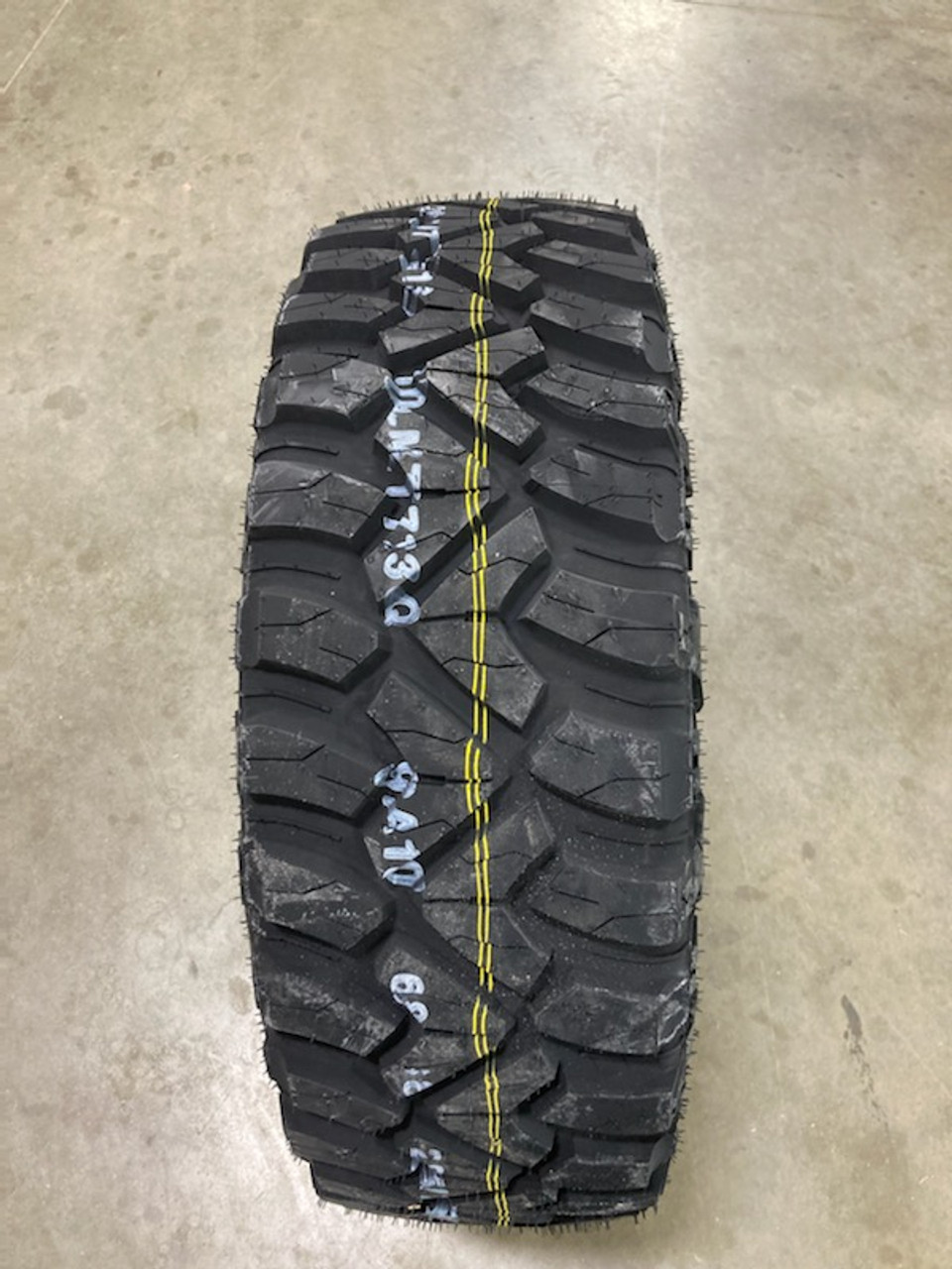 New Tire 275 70 18 Kumho Road Venture MT71 10 ply LT275
