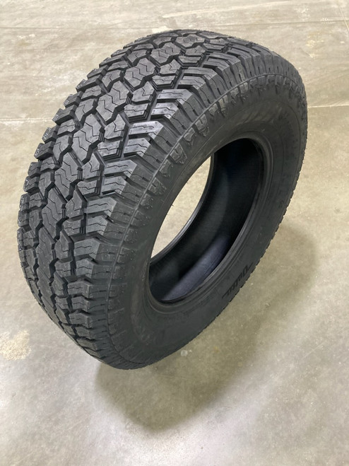 235motoページ 235 85 16 Sumitomo Encounter AT 10 Ply New Tire 60,000 Miles