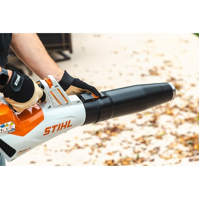 Stihl BGA60 Lithium Ion Handheld Leaf Blower Kit - Thumbnail 2