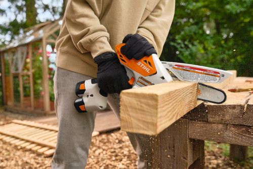 Stihl GTA 26 Battery-powered Garden Pruner