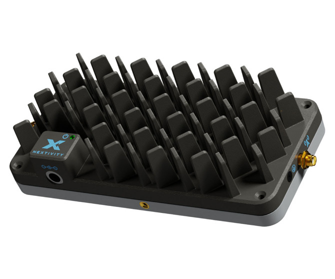 Nextivity CEL-FI ROAM R41-VB Marine Pack inc. Poynting OMNI-493 Antenna