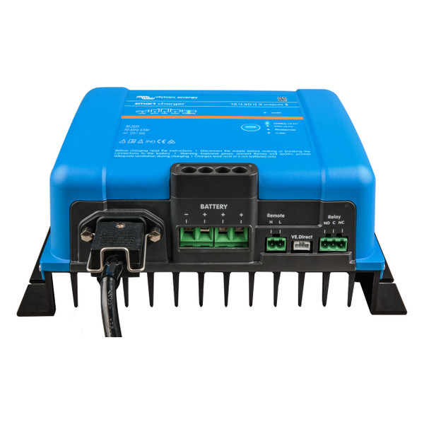 Victron Phoenix Smart IP43 Charger 12/30(3) 230V