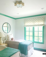 Sister Parish Serendipity Roman Shade in Green (Green Discontinued)