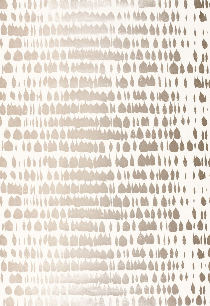 Schumacher Queen of Spain Wallpaper Wallcovering