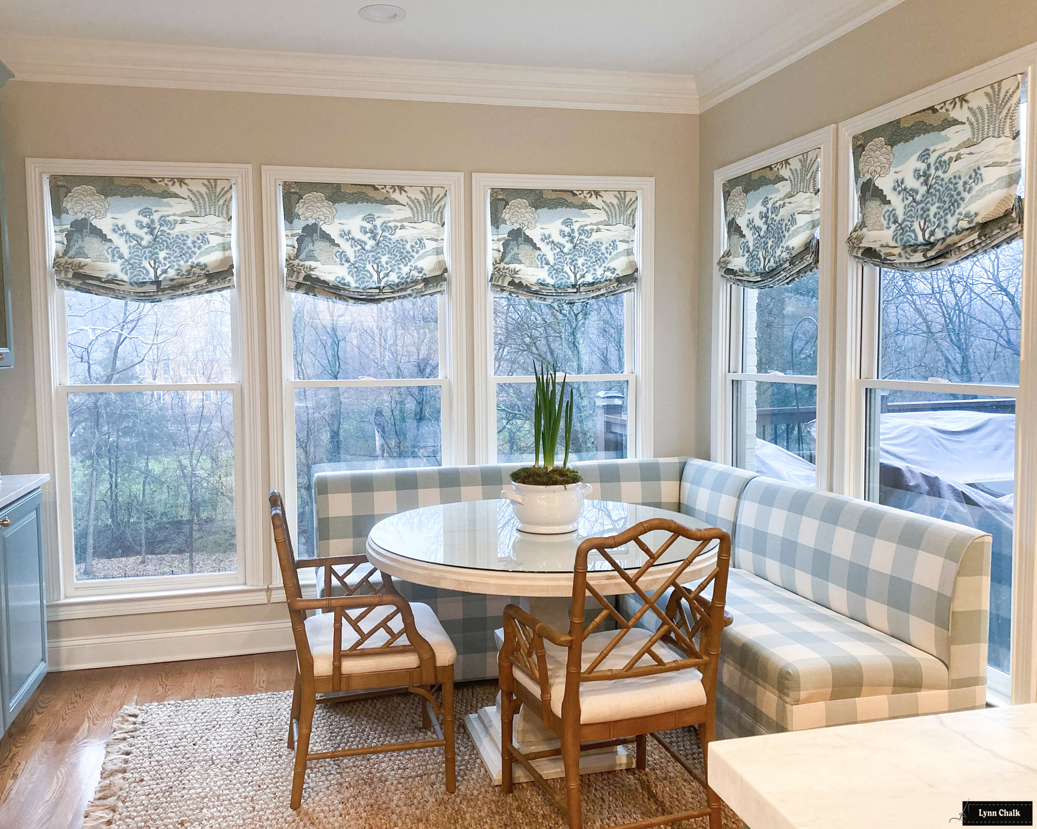 Thibaut Daintree Relaxed Roman Shade in Breakfast Nook - shown in Aqua
