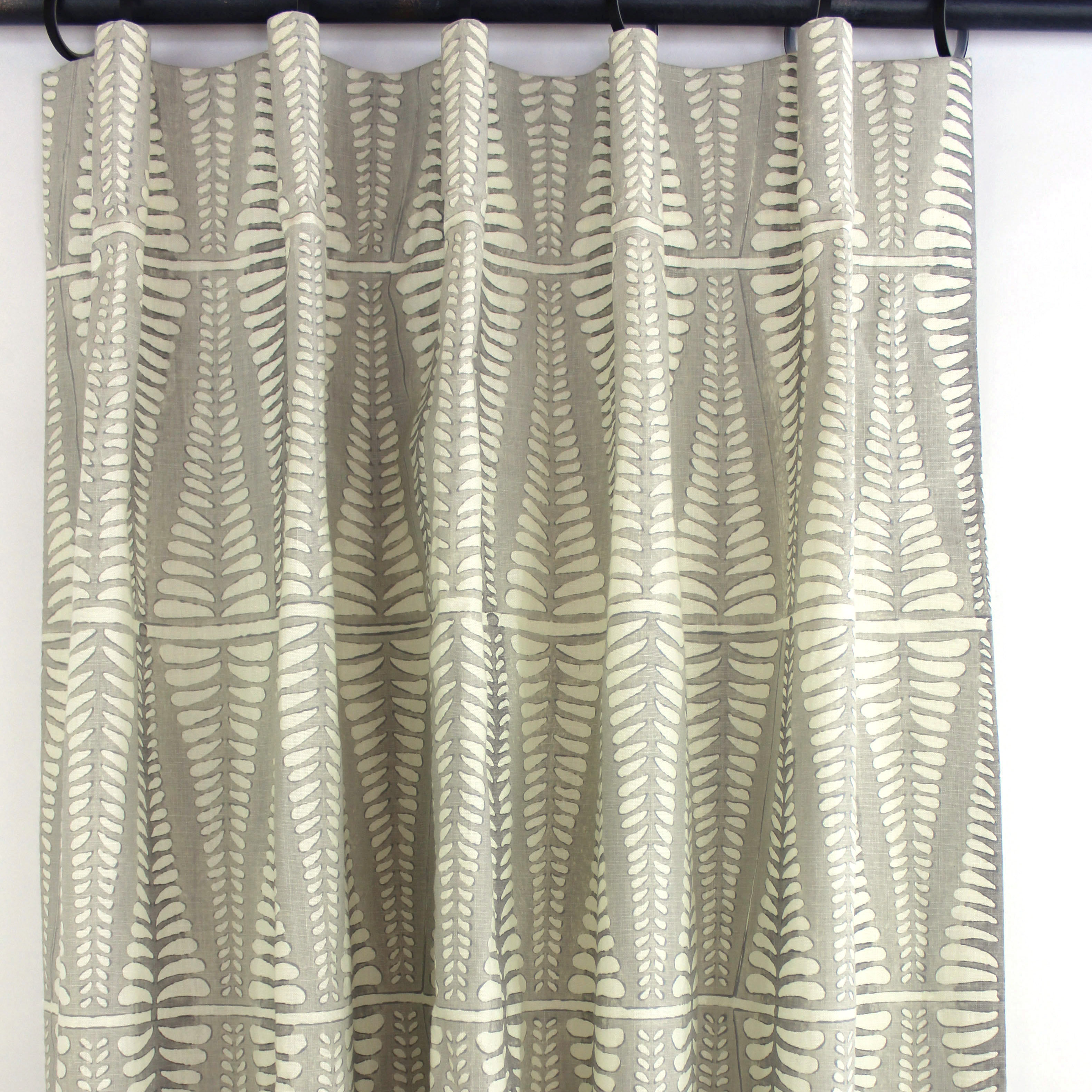 galbraith-paul-fern-ash-on-logan-cream-linen-drapes-lynn-chalk.jpg