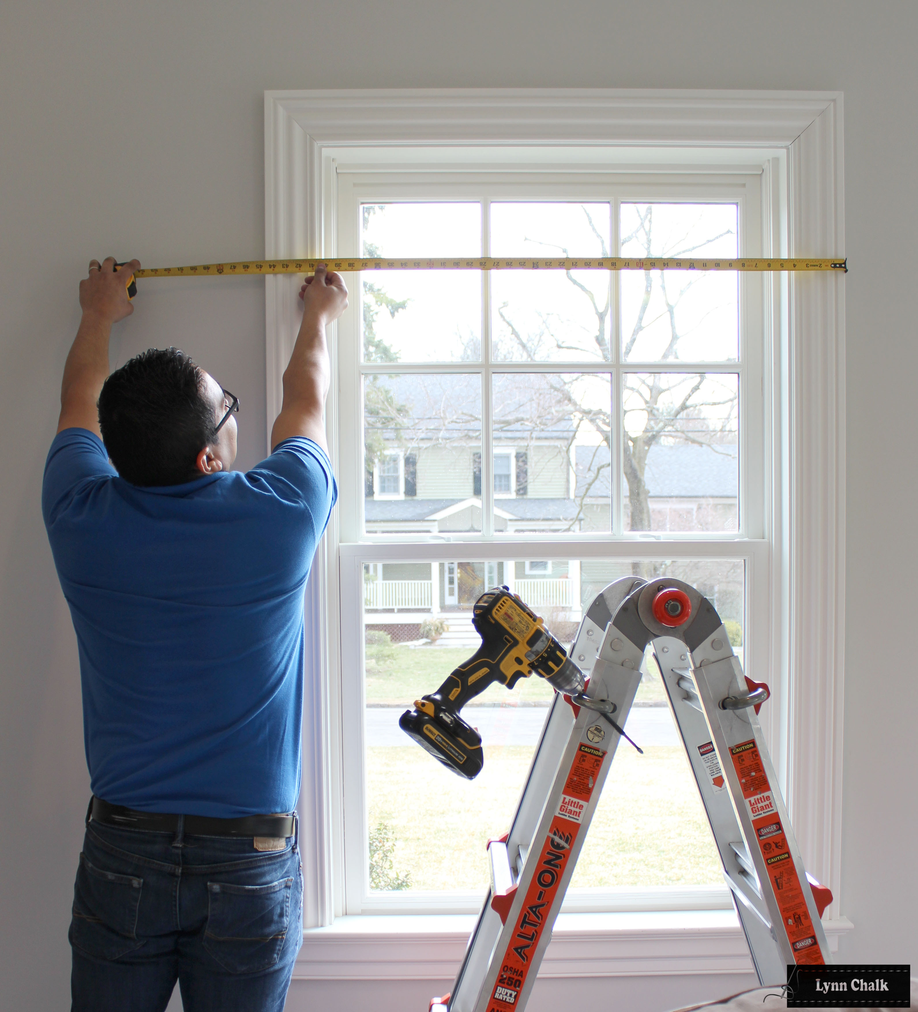 measuring-outside-width-of-window-lynn-chalk.jpg