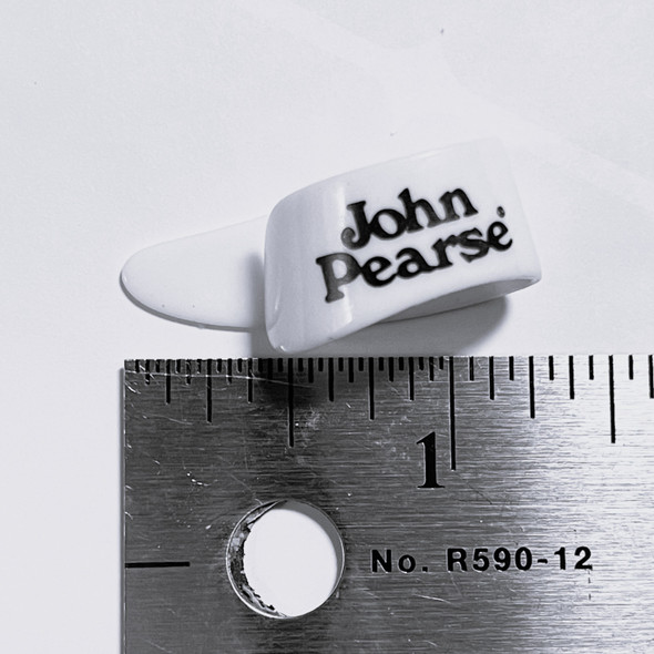 John Pearse Vintage White Thumb Pick – Front View