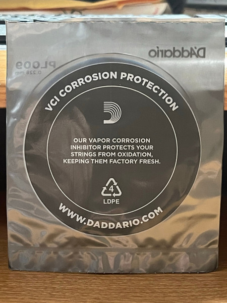 D'Addario plain steel custom singles packaging