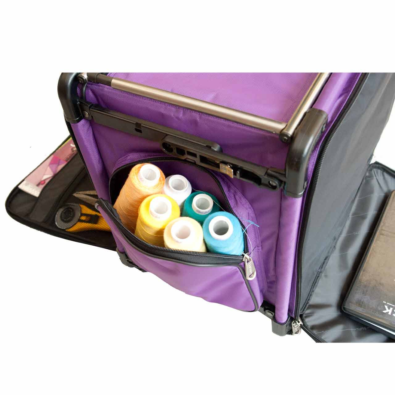 Two side pockets for storage