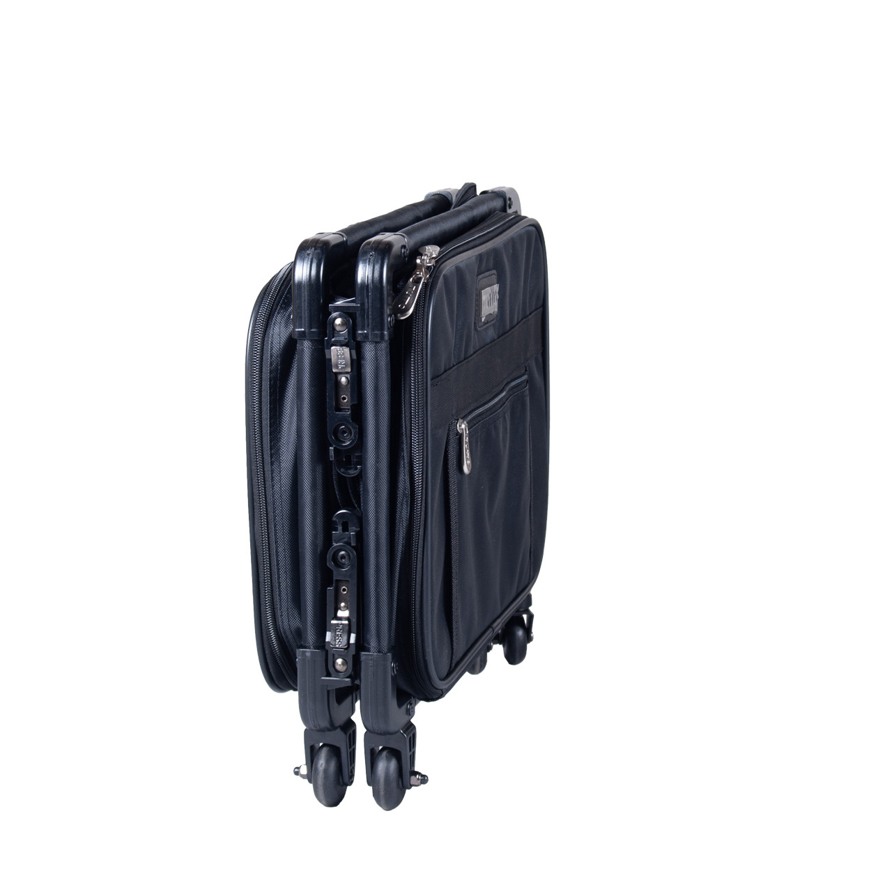 Folds to 3" for storage