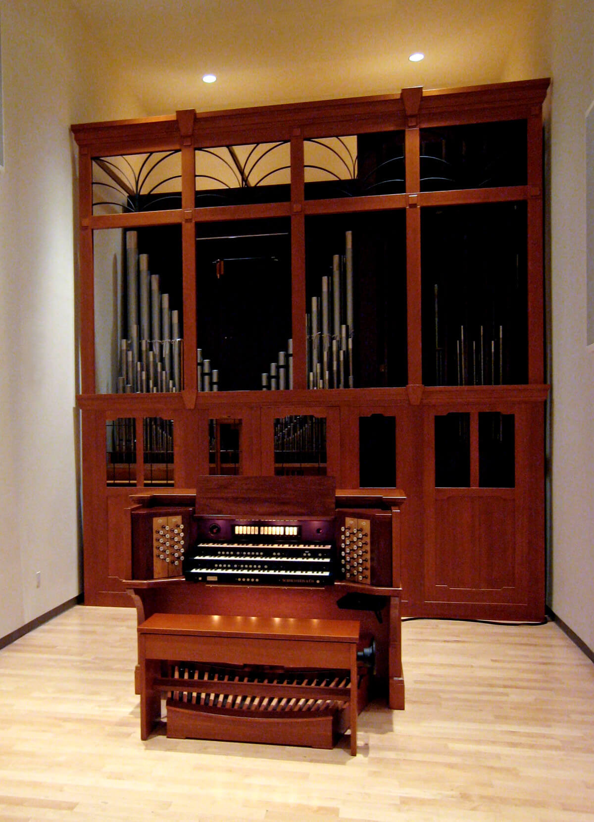 schoenstein-1.jpg