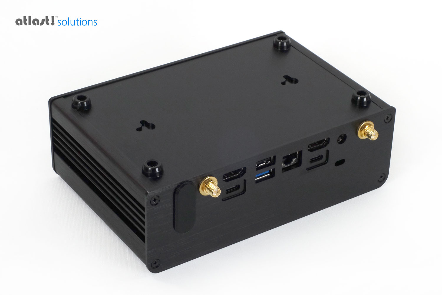 Fanless Intel NUC 11 Pro i3 in Compact Aluminium Case