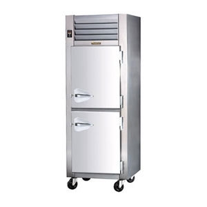 Traulsen AHF132WP-HHS