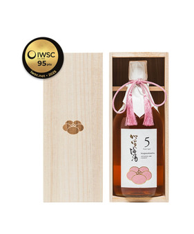 Manzairaku Kaga Umeshu aged for 5 years, 720ml alc 14%