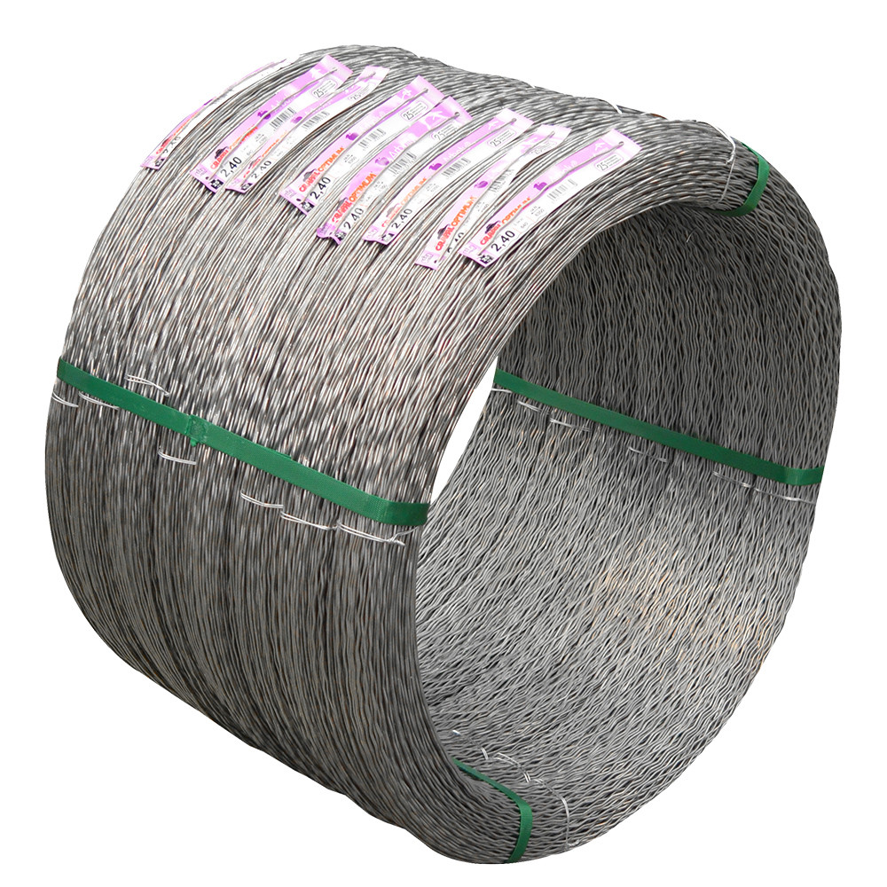 Standard 4-life plus smooth wire coil lengths:  11 ga = 2217', 12-1/2 ga = 3400' & 14 ga = 5155'.