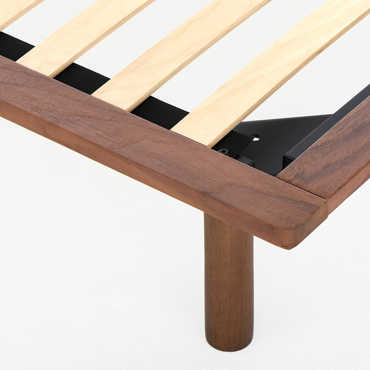 Wooden Legs Set for Walnut Platform Bed ‐ 26 cm | MUJI